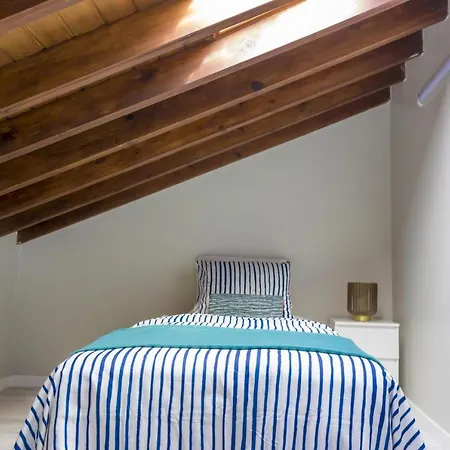 House Deluxe *