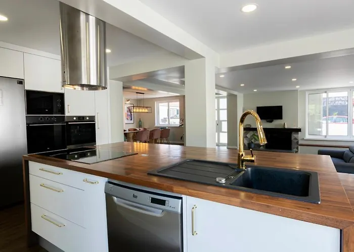 Villa House Deluxe *